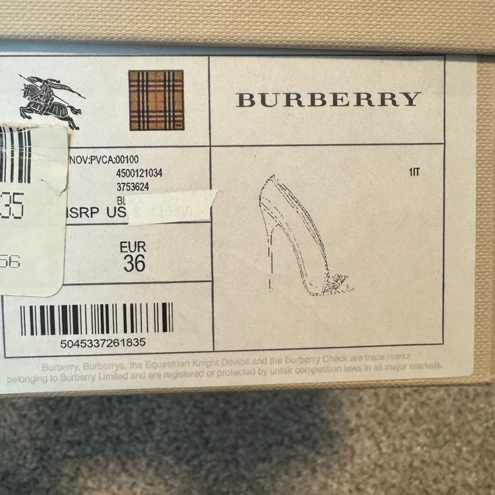 Burberry Black and Cream Heels with Metallic Accents - Picture 7 of 8